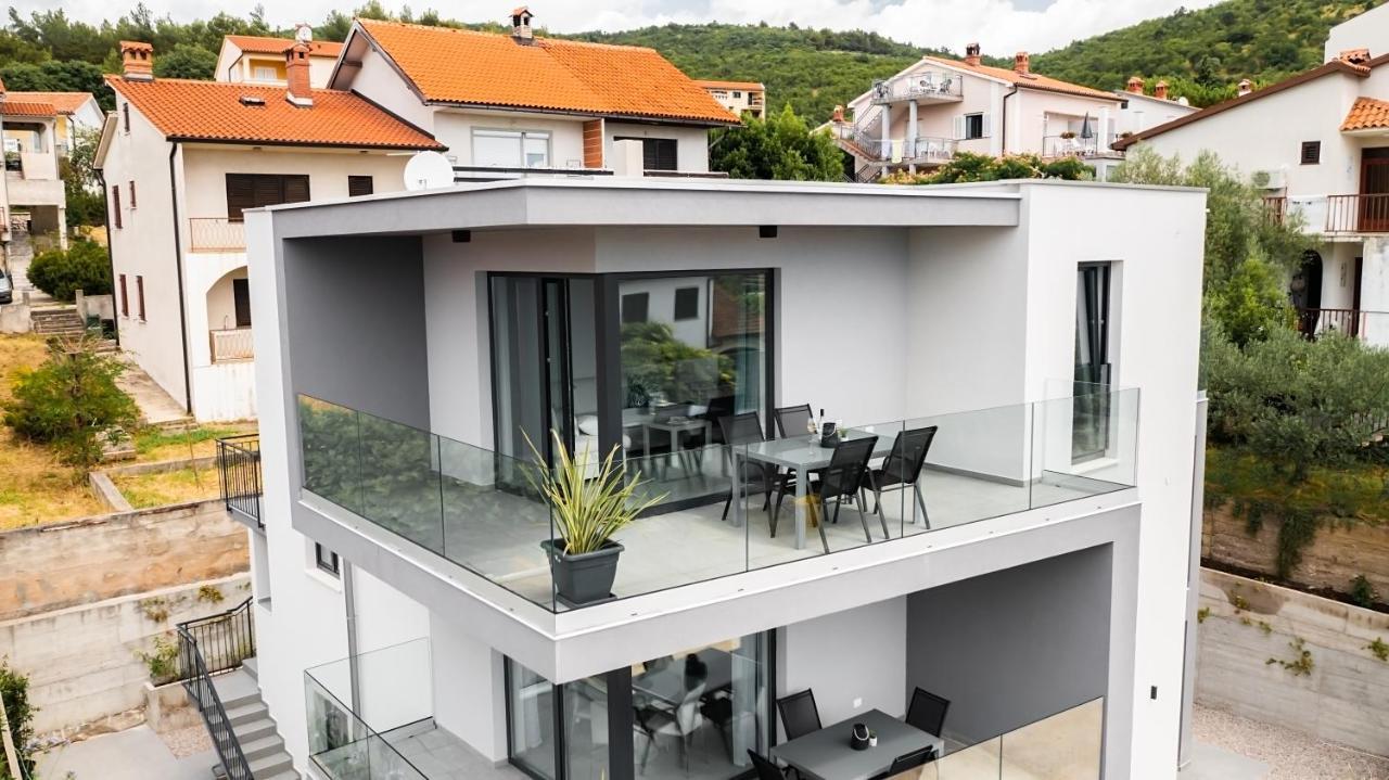 Villa Apartments Lela Rabac Buitenkant foto